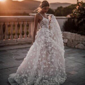 Galia Lahav Fabiana Wedding Dress Size 4 (EU 40) 3D Floral Appliques Ballgown